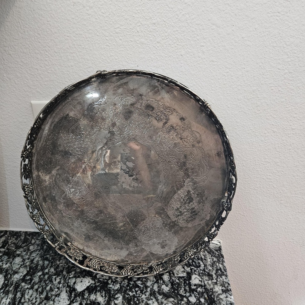 Godinger Silver Plated Grapevine 14" Round Ball Footed Tray